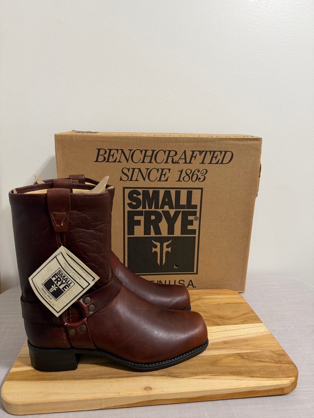 Frye NEW Youth Vintage Small Frye Pull On Harness Boots Size 3